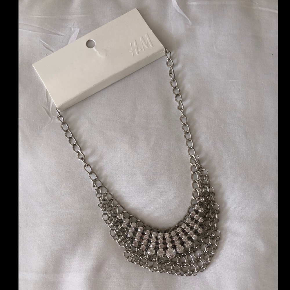 FREE WITH PURCHASE - H&M Necklace